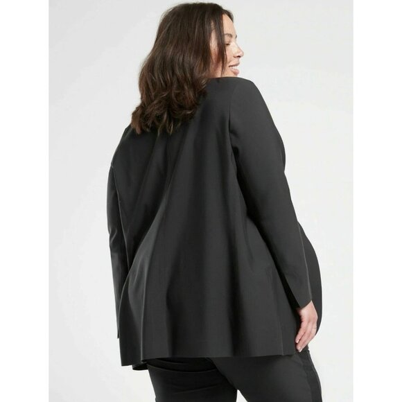 Athleta Womens Plus Avenues Blazer Jacket Black Euroluxe Stretch size 22 - Picture 2 of 16
